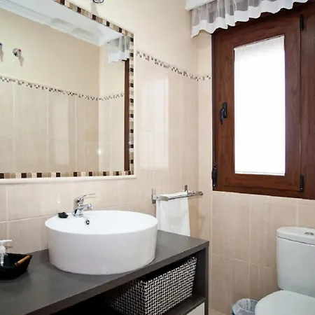 A 15 Minutos Granada Piscina Jacuzzi Barbacoa Country house